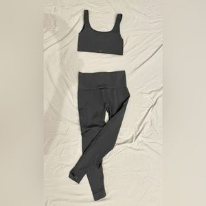 Set Active Sculptflex Workout Set in Slate